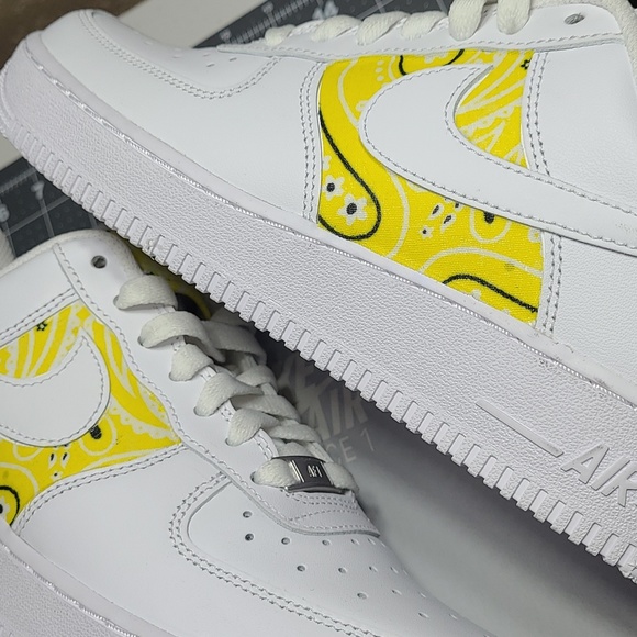 Nike Air Force One Lpw Yellow Lemon Bandana Custom NWT - Picture 1 of 8